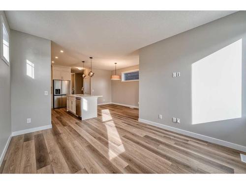 151 Amblefield Avenue Nw, Calgary, AB - Indoor