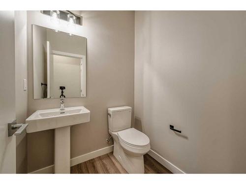 151 Amblefield Avenue Nw, Calgary, AB - Indoor Photo Showing Bathroom