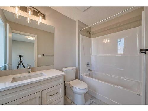 151 Amblefield Avenue Nw, Calgary, AB - Indoor Photo Showing Bathroom