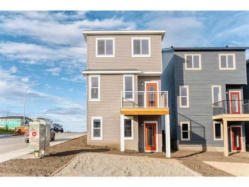 151 Amblefield Avenue Nw, Calgary, AB - Outdoor