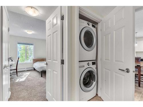 4211-755 Copperpond Boulevard Se, Calgary, AB - Indoor Photo Showing Laundry Room