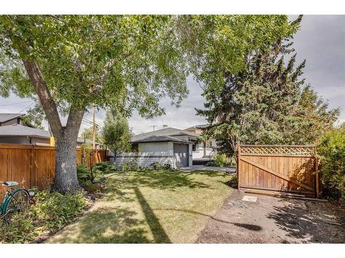 523 35A Street Nw, Calgary, AB - Outdoor