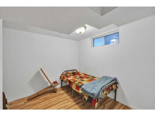 27 Abergale Close Ne, Calgary, AB - Indoor Photo Showing Other Room