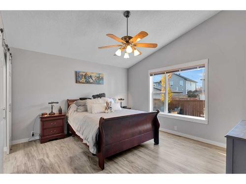 176 Chaparral Crescent Se, Calgary, AB - Indoor Photo Showing Bedroom