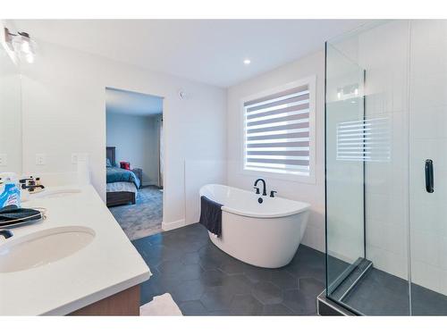 153 Cranbrook Cove Se, Calgary, AB - Indoor Photo Showing Bathroom