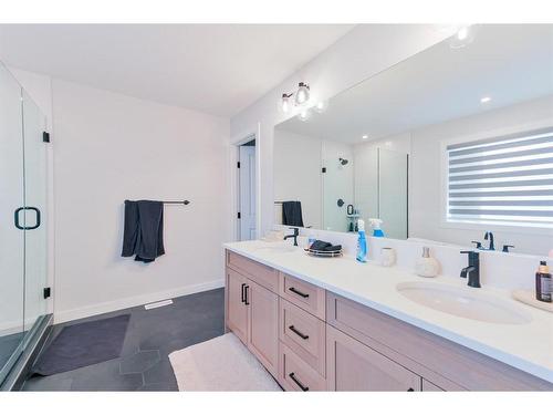 153 Cranbrook Cove Se, Calgary, AB - Indoor Photo Showing Bathroom