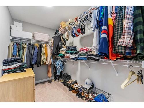 256 Willow Corner, Cochrane, AB - Indoor With Storage