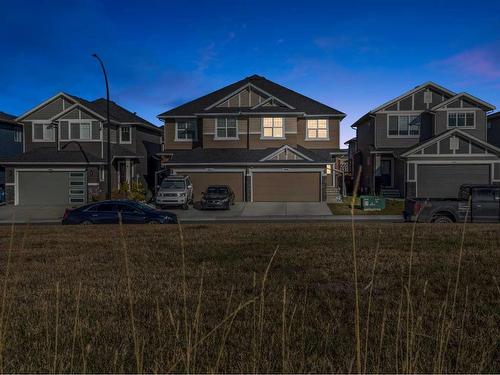 256 Willow Corner, Cochrane, AB - Outdoor With Facade