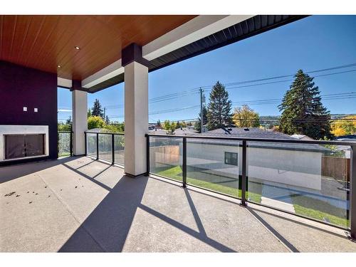 4635 22 Avenue Nw, Calgary, AB - Outdoor With Balcony With Exterior