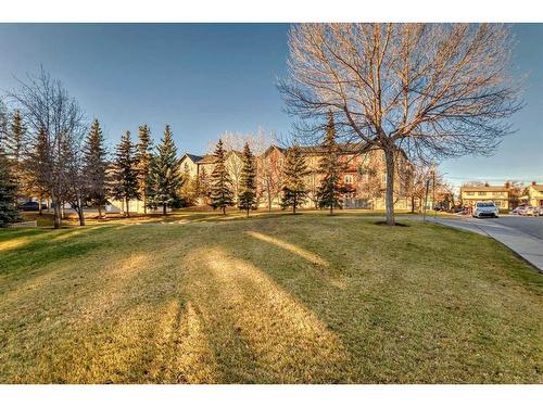 1301-6635 25 Avenue Ne, Calgary, AB - Outdoor With View