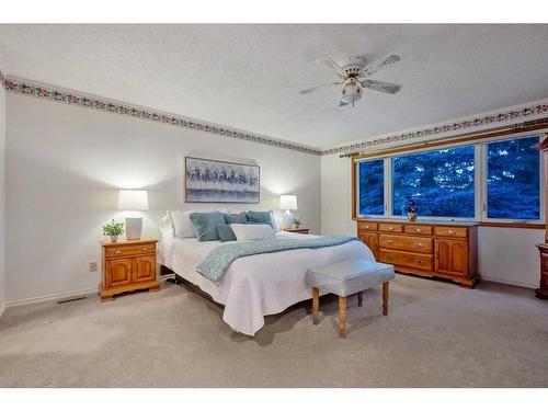 14108 Park Estates Drive Se, Calgary, AB - Indoor Photo Showing Bedroom