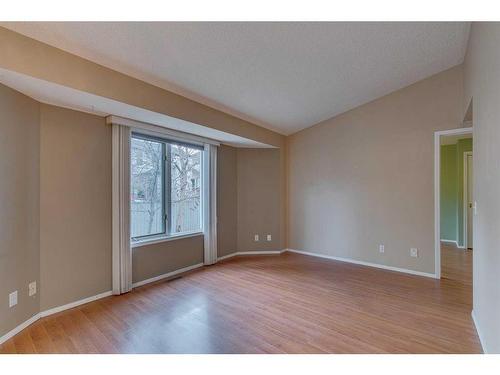 182 Riverview Point Se, Calgary, AB - Indoor Photo Showing Other Room