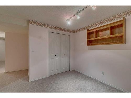 182 Riverview Point Se, Calgary, AB - Indoor Photo Showing Other Room