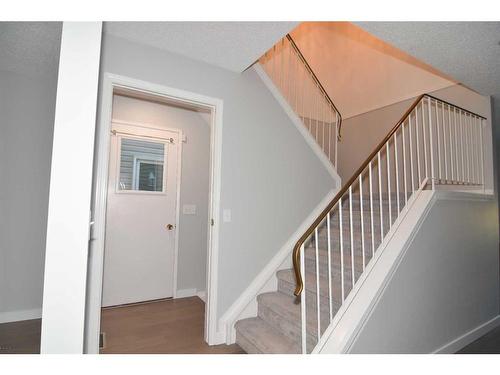 29 Mckenna Crescent Se, Calgary, AB - Indoor Photo Showing Other Room