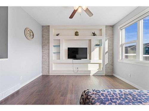 36 Savanna Lane Ne, Calgary, AB - Indoor Photo Showing Living Room