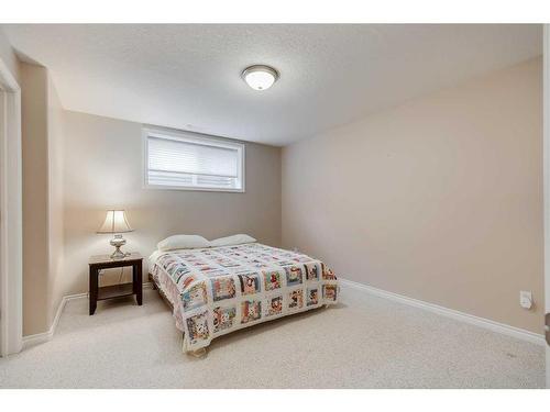 6007 60 Street, Olds, AB - Indoor Photo Showing Bedroom