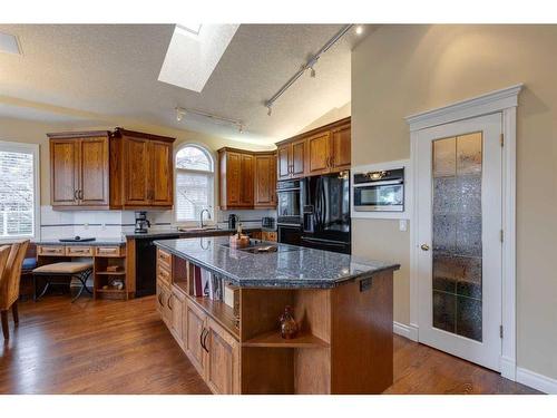 48 Prominence Point Sw, Calgary, AB - Indoor Photo Showing Kitchen