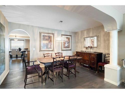 198 Royal Birkdale Crescent Nw, Calgary, AB - Indoor Photo Showing Dining Room