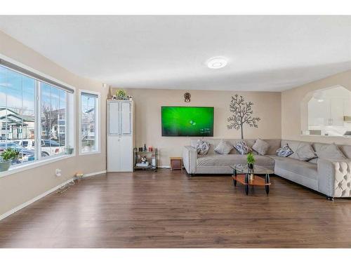 117 Martin Crossing Crescent Ne, Calgary, AB - Indoor Photo Showing Living Room