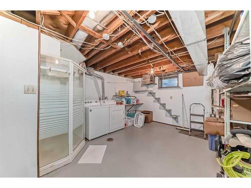 64 Dovercroft Place Se, Calgary, AB - Indoor Photo Showing Laundry Room