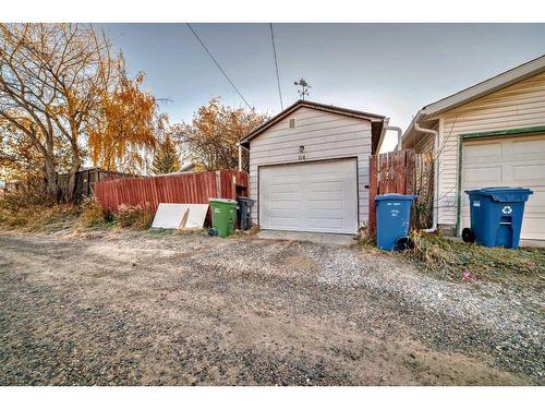 64 Dovercroft Place Se, Calgary, AB - Outdoor