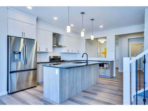 273 Lucas Place, Calgary, AB - Indoor Photo Showing Kitchen With Stainless Steel Kitchen With Upgraded Kitchen