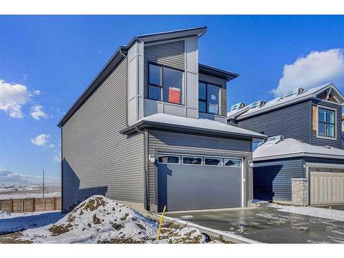 273 Lucas Place, Calgary, AB - Outdoor