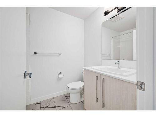 661 Savanna Boulevard Ne, Calgary, AB - Indoor Photo Showing Bathroom