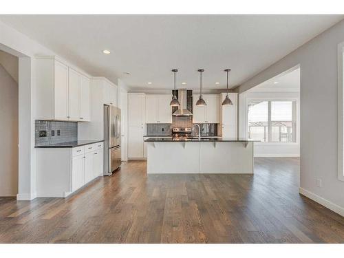 118 Panora Court Nw, Calgary, AB - Indoor Photo Showing Kitchen With Upgraded Kitchen