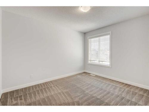 118 Panora Court Nw, Calgary, AB - Indoor Photo Showing Other Room