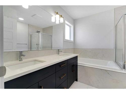 24 Cornerbrook Road Ne, Calgary, AB - Indoor Photo Showing Bathroom