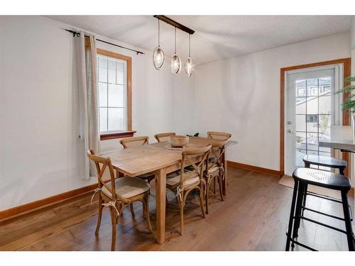 1514 22 Avenue Nw, Calgary, AB - Indoor Photo Showing Dining Room