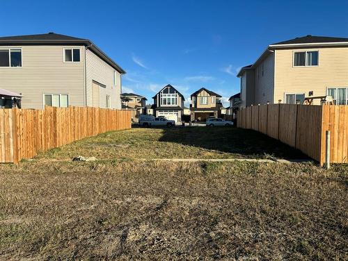 856 Hampshire Crescent Ne, High River, AB 