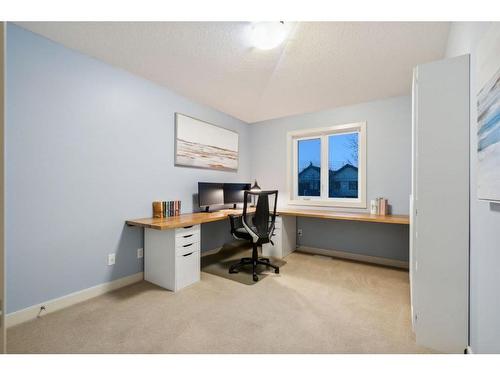 236 23 Avenue Nw, Calgary, AB - Indoor Photo Showing Office