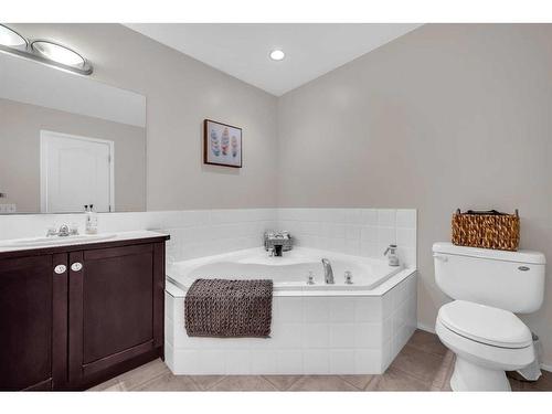 132 Springmere Grove, Chestermere, AB - Indoor Photo Showing Bathroom