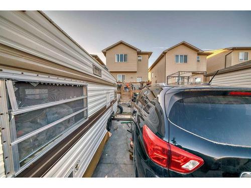 60 Reunion Loop Nw, Airdrie, AB - 