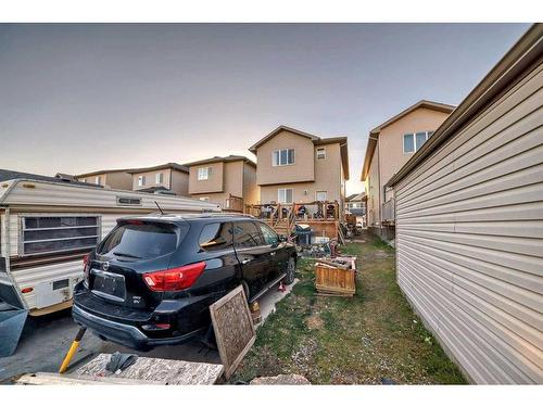 60 Reunion Loop Nw, Airdrie, AB - Outdoor With Exterior