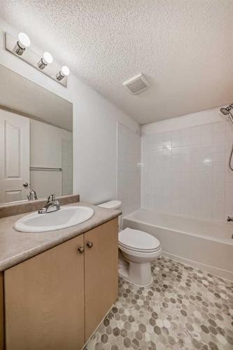 1108-16969 24 Street Sw, Calgary, AB - Indoor Photo Showing Bathroom