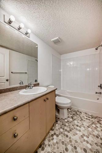 1108-16969 24 Street Sw, Calgary, AB - Indoor Photo Showing Bathroom