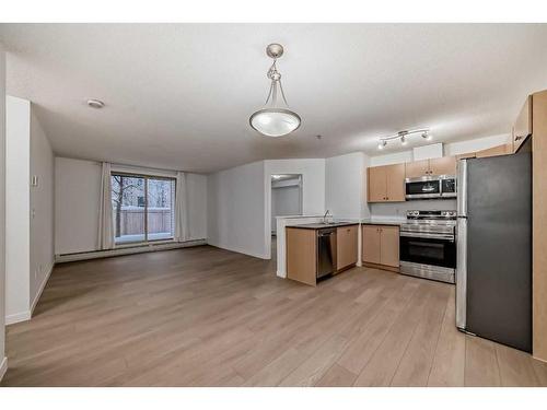 1108-16969 24 Street Sw, Calgary, AB - Indoor Photo Showing Kitchen