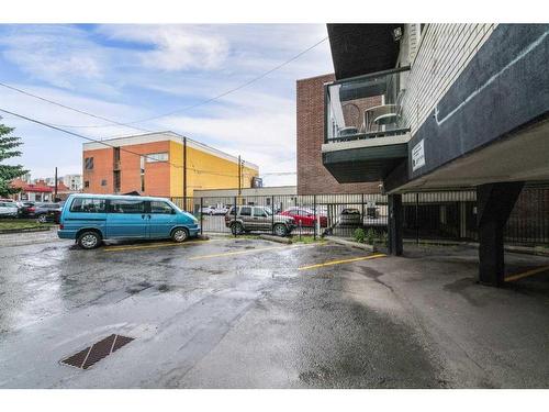 10-1715 13 Street Sw, Calgary, AB - Outdoor With Balcony