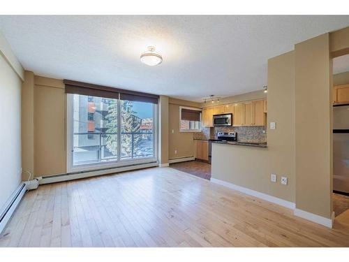 10-1715 13 Street Sw, Calgary, AB - Indoor Photo Showing Other Room