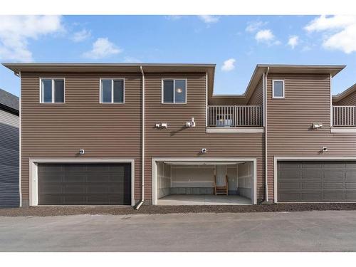 1013 Southwinds Green Sw, Airdrie, AB - Outdoor