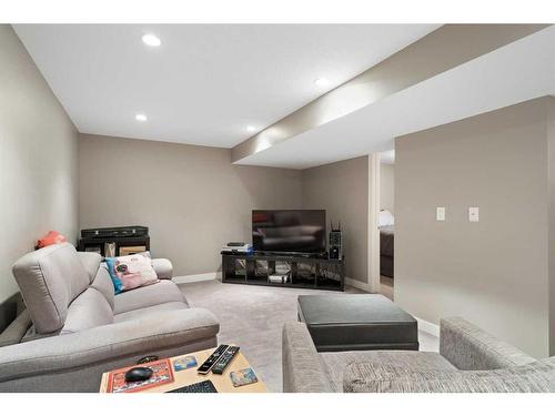 164 Havenhurst Crescent Sw, Calgary, AB - Indoor Photo Showing Basement