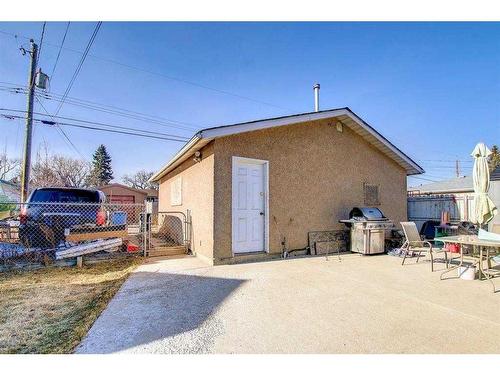 2219 38 Street Se, Calgary, AB - Outdoor With Exterior