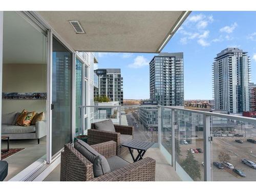 906-510 6 Avenue Se, Calgary, AB - Outdoor With Balcony With Exterior