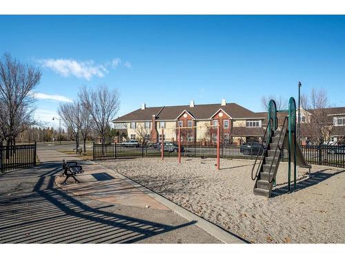 124 Promenade Way Se, Calgary, AB - Outdoor