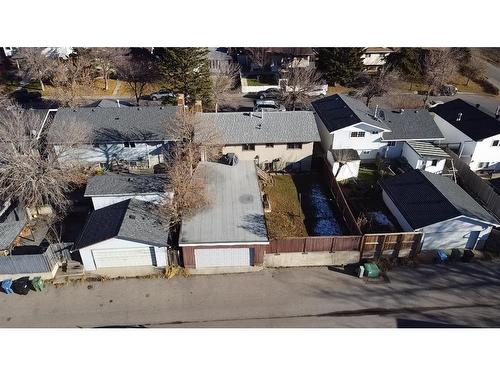 255 Rundleridge Drive Ne, Calgary, AB - Outdoor