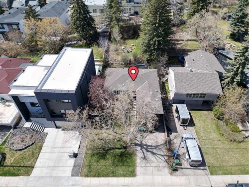 1323 16 Street Nw, Calgary, AB - Outdoor