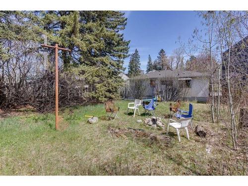 1323 16 Street Nw, Calgary, AB - Outdoor